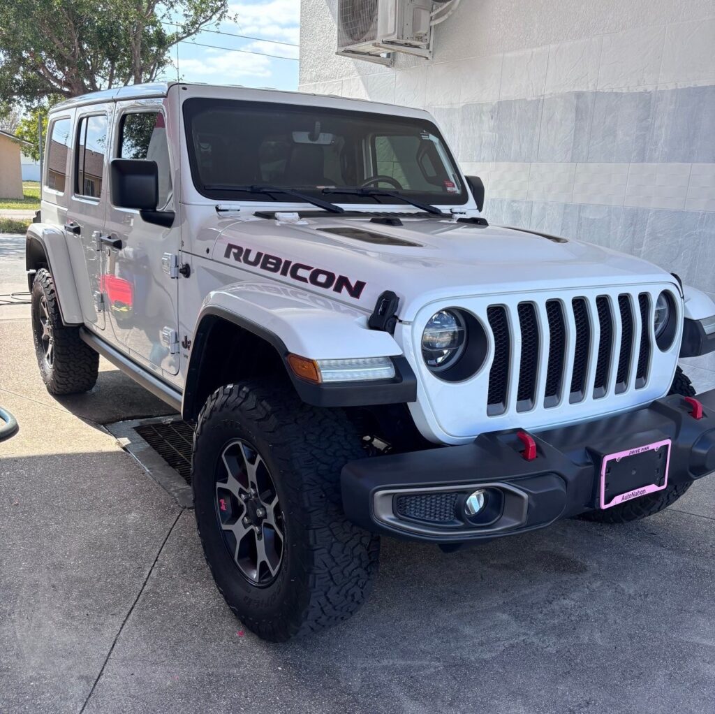 Ceramic Coating vs Wax in Cape Coral: Which Protects Your Car Better